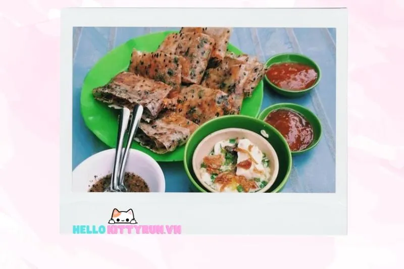 Những Món Ăn Kèm Phù Hợp với Bánh Tráng Nướng Mắm Ruốc